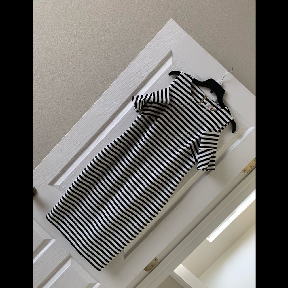 Calvin Klein/Striped Cold Shoulder Dress Sz 10